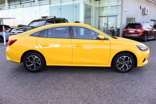 2024 MG MG5 AP32 Vibe Sedan Image 3