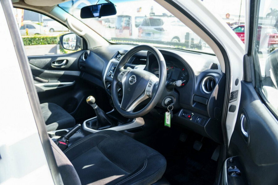2016 Nissan Navara D23 RX Cab Chassis Image 8