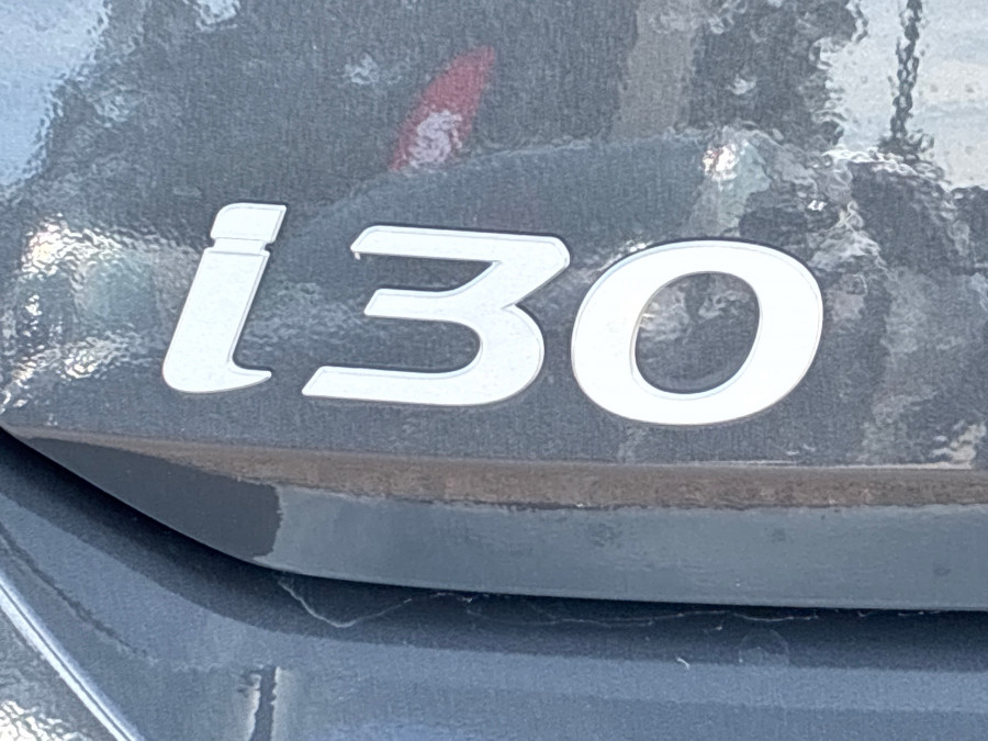 2025 Hyundai i30 CN7.V2  Sedan Image 13