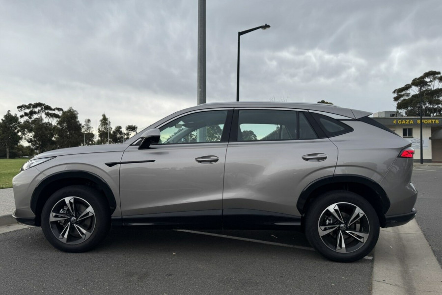 2024 MY25 MG HS AS33 Vibe SUV Image 9