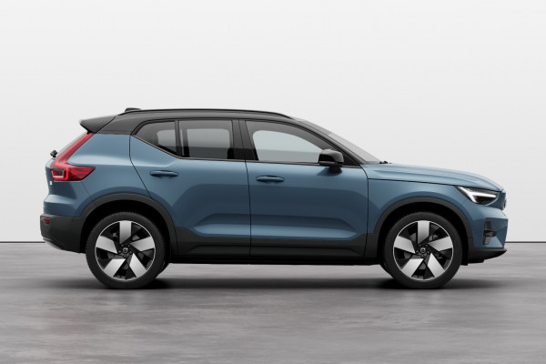 2024 Volvo XC40  Recharge Twin Pure Electric SUV Image 2
