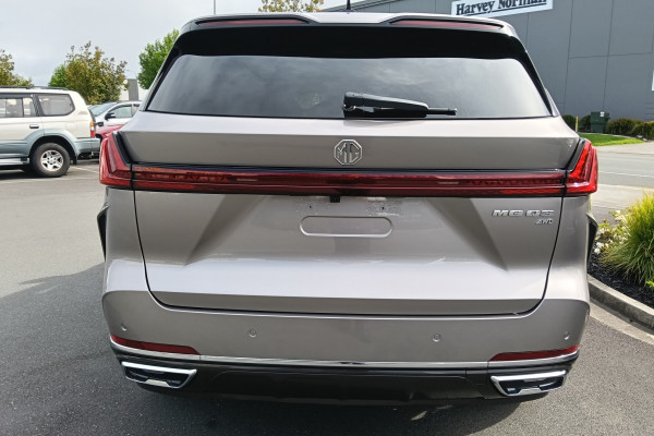 2026 MG QS Essence SUV Image 4