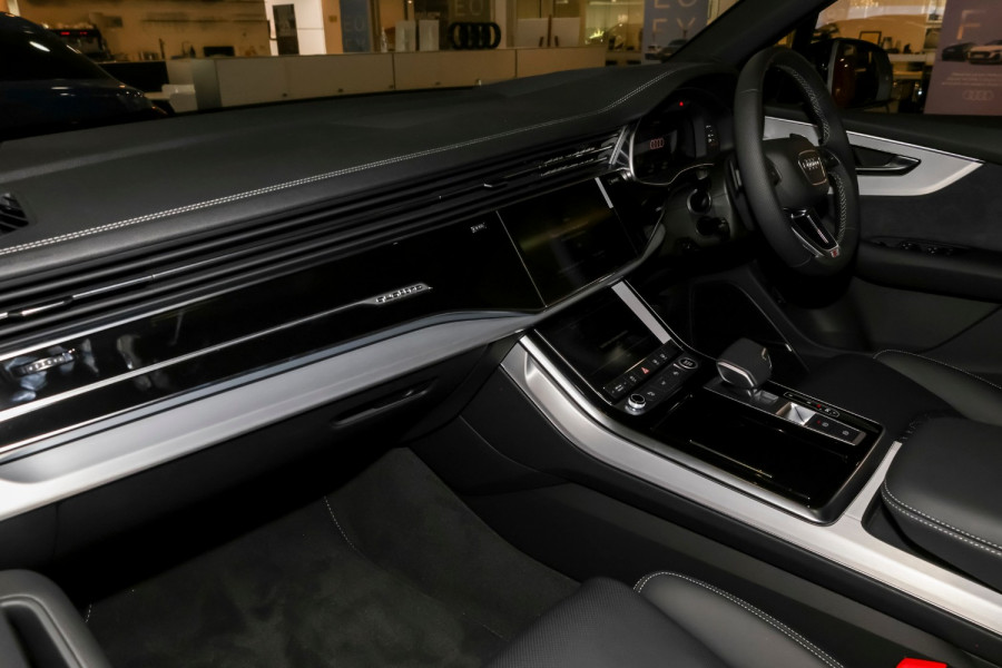 2025 MY26 Audi Q7 4M TDI 210kW S line SUV
