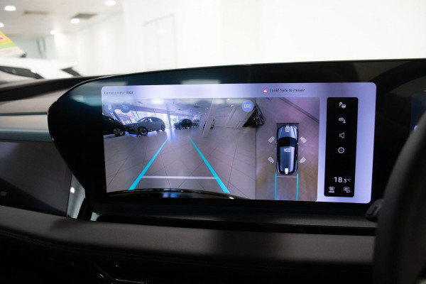 2026 Audi Q6 e-tron SUV image 14