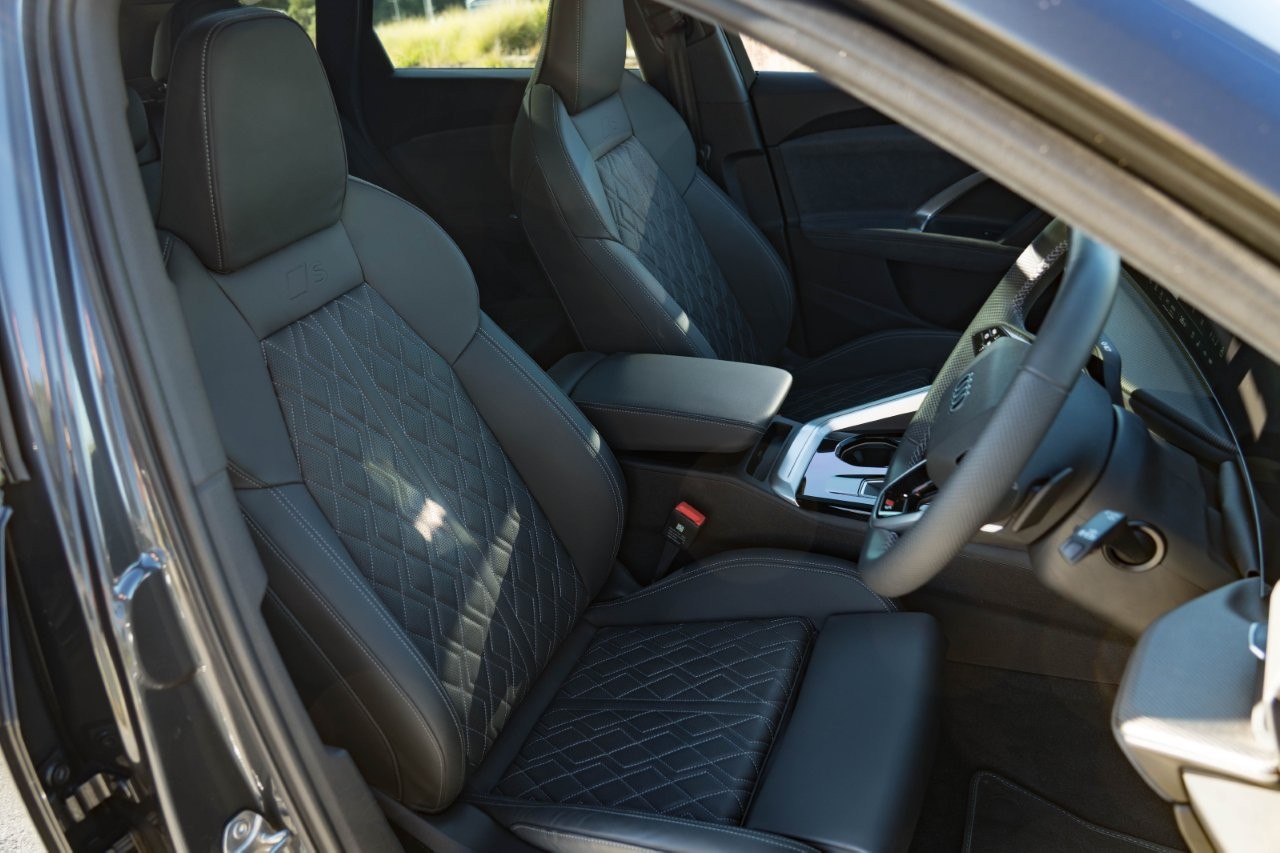 2025 Audi SQ5 GU  SUV Image 9