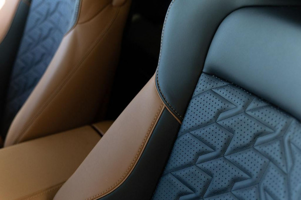 2026 Aston Martin Vanquish   Coupe Image 19