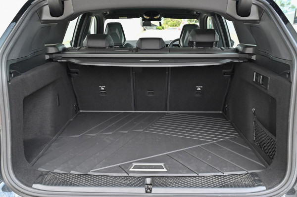 2025 BMW X3 G45 20 xDrive SUV image 14
