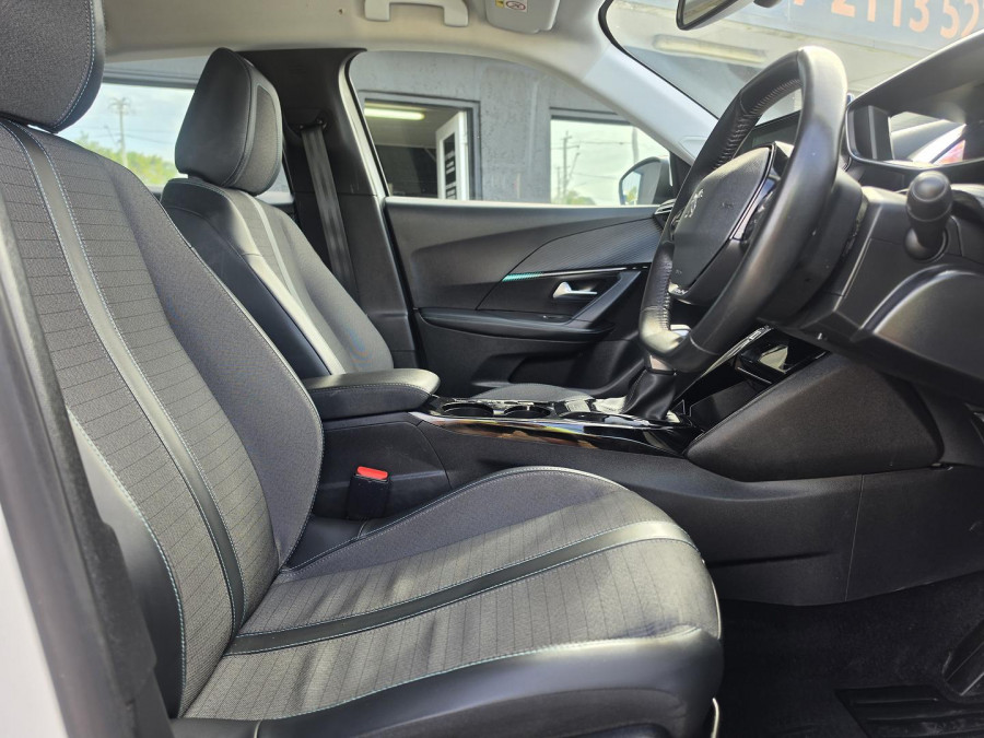 2021 Peugeot 2008 P24 Allure SUV Image 16