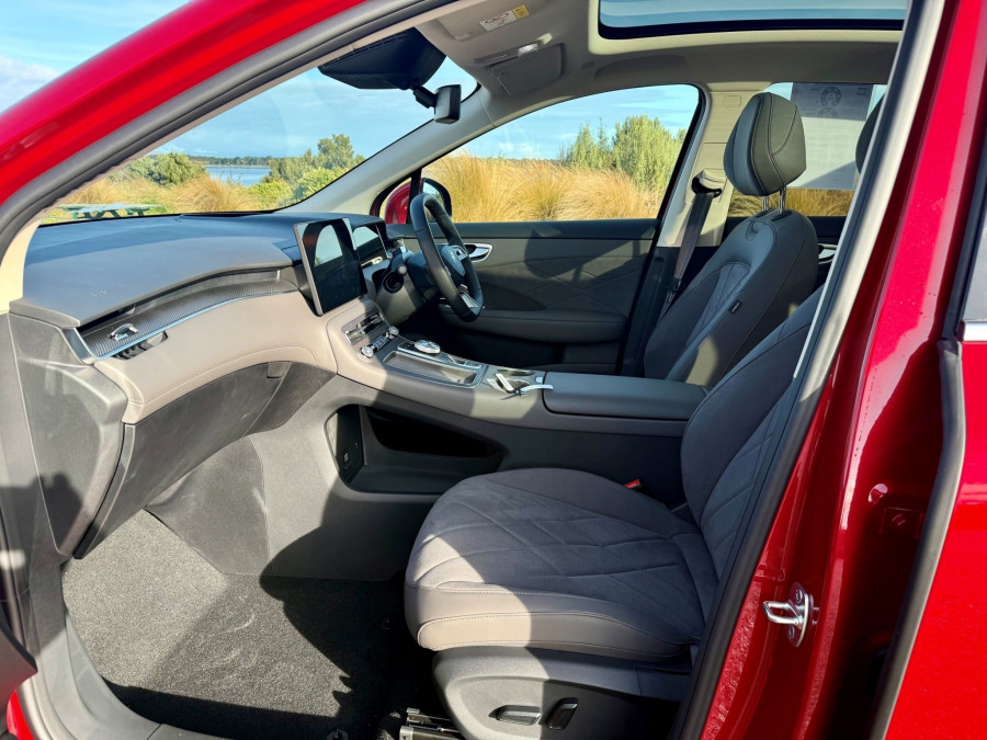 2026 MG MGS6 EV IS3E Essence SUV Image 14