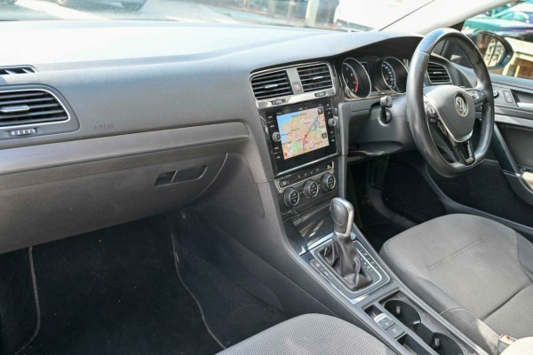 2018 MY19 Volkswagen Golf 7.5 110TSI Comfortline Hatch Image 17
