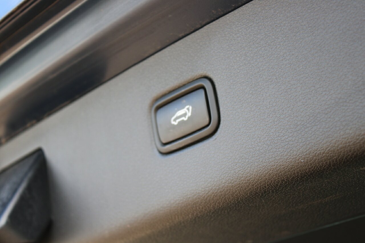 2017 Hyundai Tucson TLe Highlander SUV Image 22