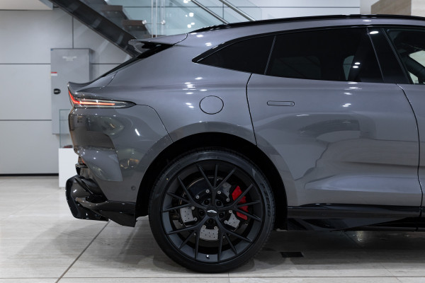 2025 Aston Martin DBX Wagon Image 18