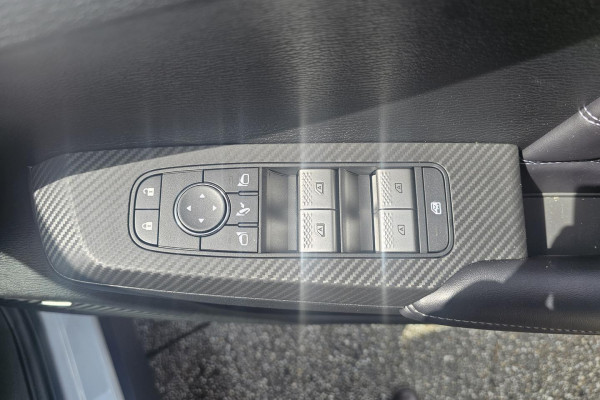 2025 Mitsubishi Outlander ZM Exceed SUV Image 18