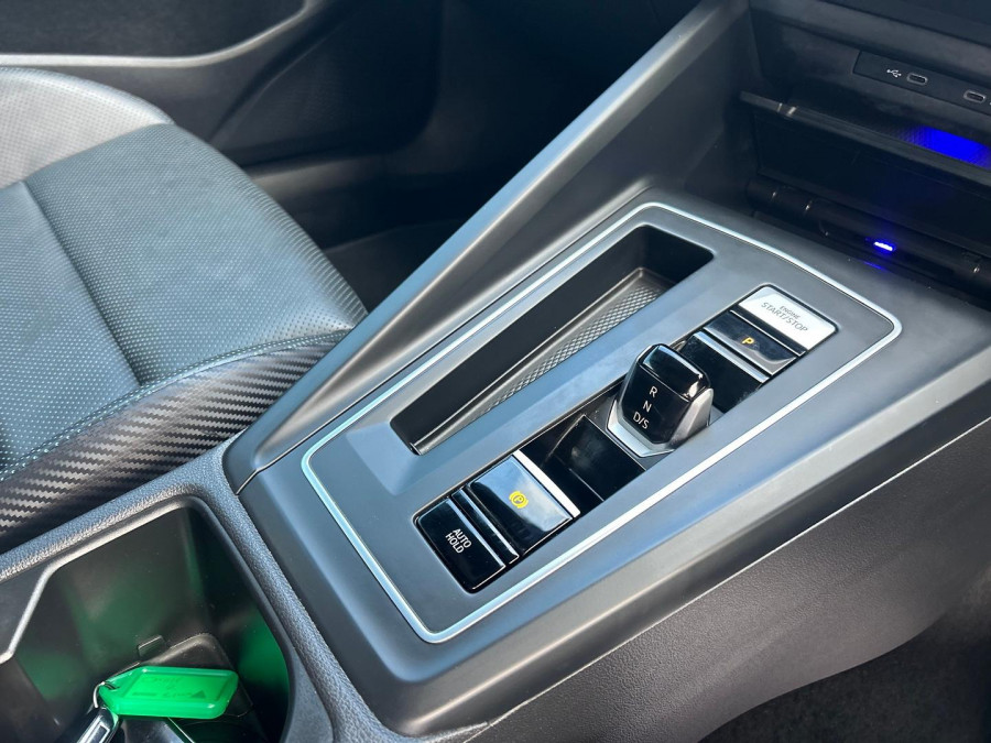 2022 MY22.5 Volkswagen Golf 8 R Hatch Image 22