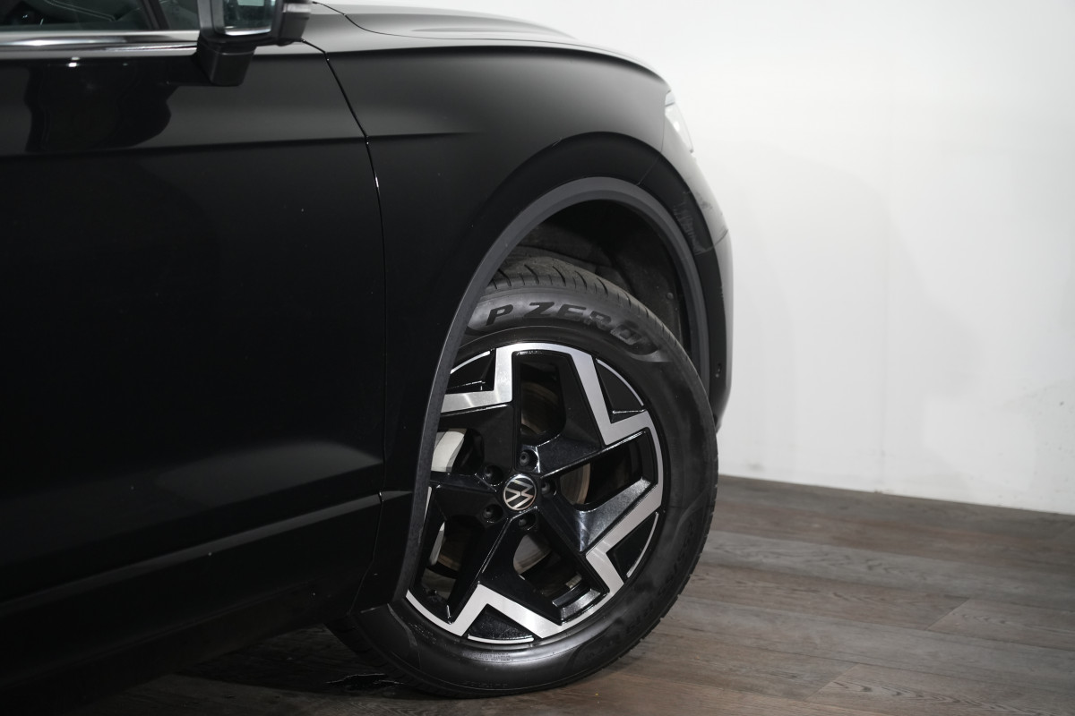 2025 Volkswagen Touareg 170TDI SUV