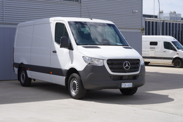 Mercedes-Benz Sprinter 315CDI MWB VS30