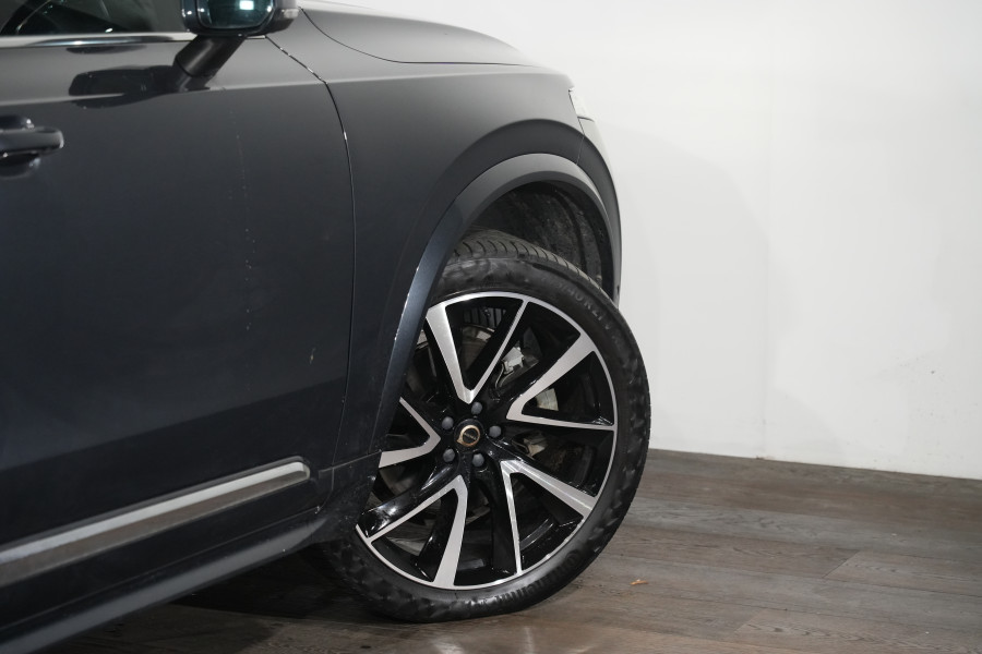 2021 Volvo XC90 L Series T6 Inscription SUV Image 11