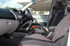 2013 Mitsubishi Triton 4 X 4 MN MY14 Utility