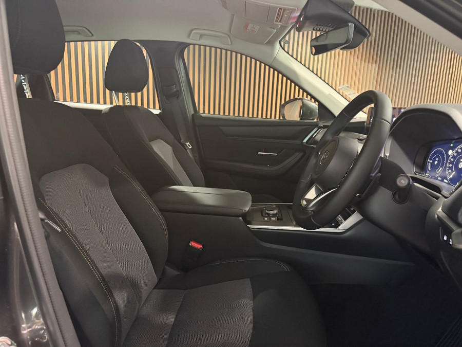 2025 Mazda CX-60 KH Series P50e Pure SUV Image 16