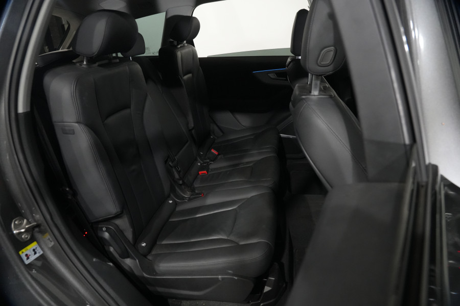 2022 Audi Q7 4M 45 TDI SUV Image 30