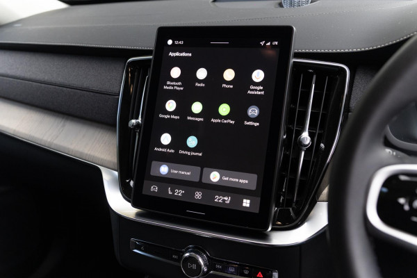 2025 MY26 Volvo XC90 L Series Ultra B5 Dark SUV Image 18