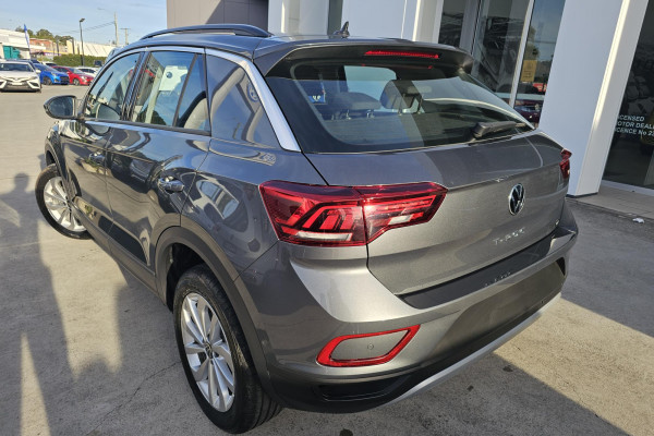 2024 Volkswagen T-Roc D11 CityLife SUV Image 5