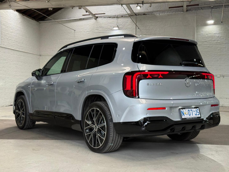2026 Mercedes-Benz GLB-Class X244 GLB350 electric SUV Image 2