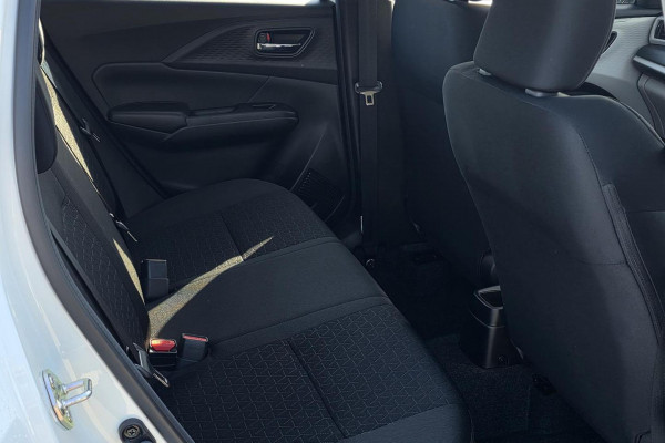 2025 Suzuki Swift UZ Hybrid Hatch Image 13