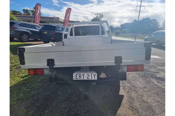 2021 Toyota HiLux TGN121R Workmate Cab Chassis Image 6