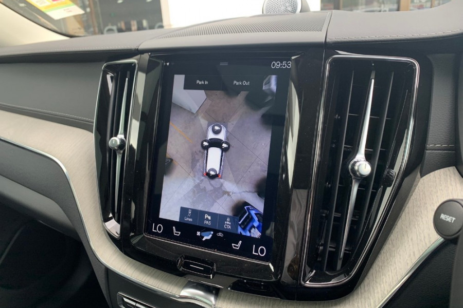 2020 Volvo XC60 UZ T5 Inscription Suv Image 9