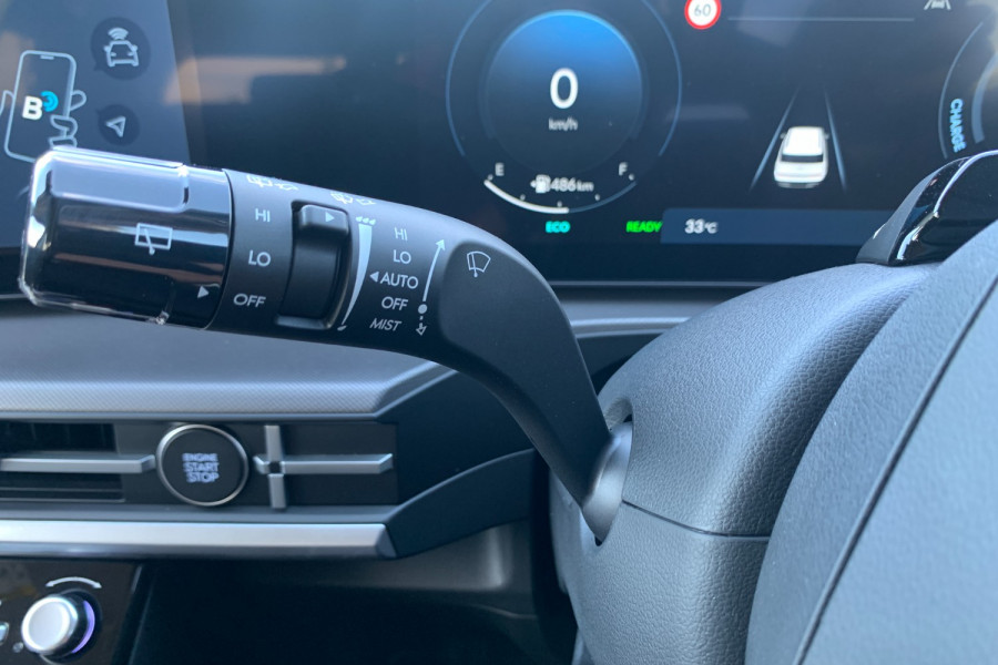 2024 MY25 Hyundai Santa Fe MX5.V1 Hybrid SUV Image 21
