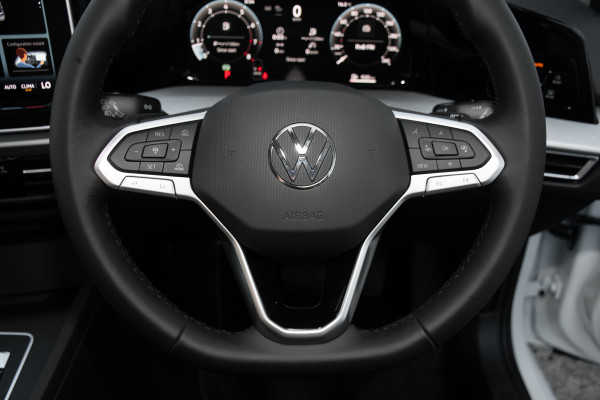 2026 Volkswagen Golf 8.5 110TSI Life Hatch image 11