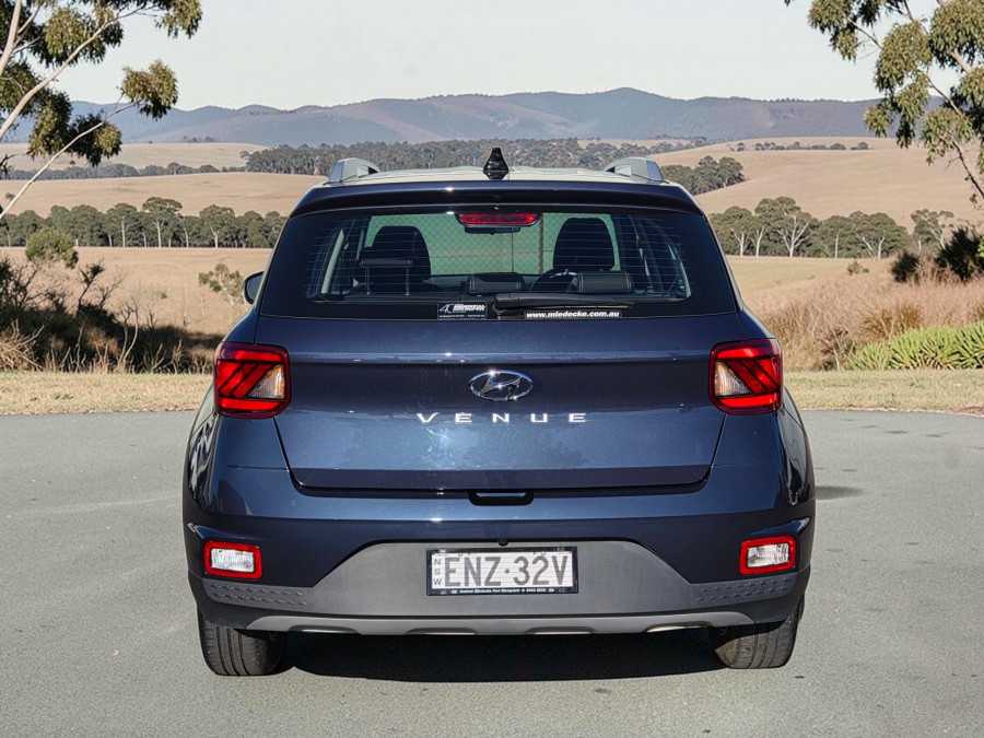 2021 Hyundai Venue QX.V3 Active SUV Image 6