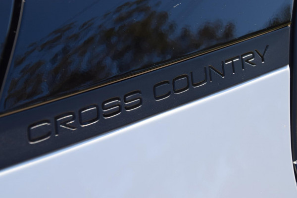 2026 MY27 Volvo EX30 Cross Country  P8 SUV Image 10
