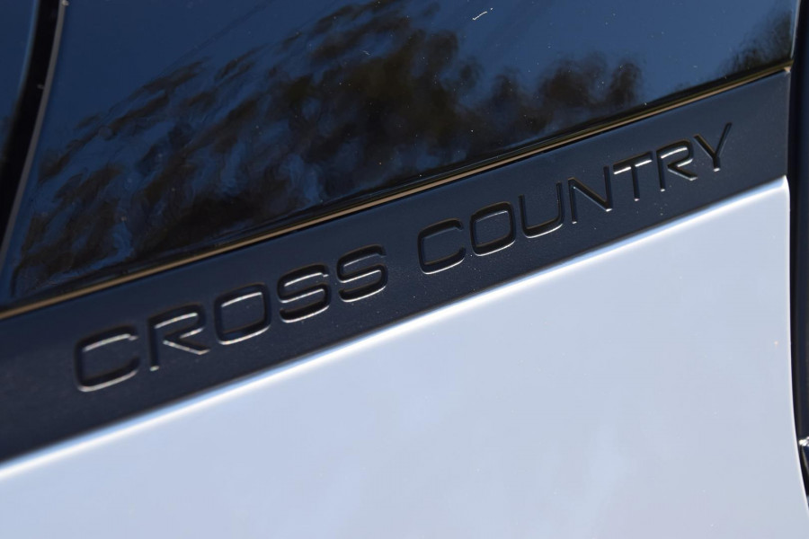 2026 MY27 Volvo EX30 Cross Country  P8 SUV Image 10