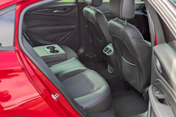 2018 Holden Commodore ZB RS Liftback Image 12