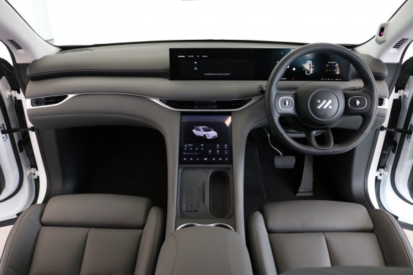 2026 MG IM6 Premium SUV Image 11