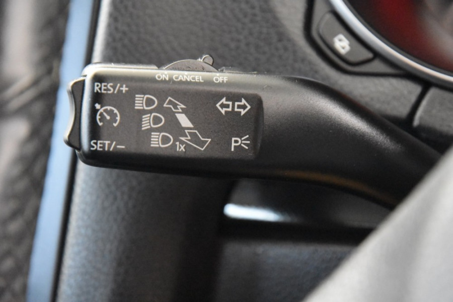 2010 MY11 [SOLD]    Image 14