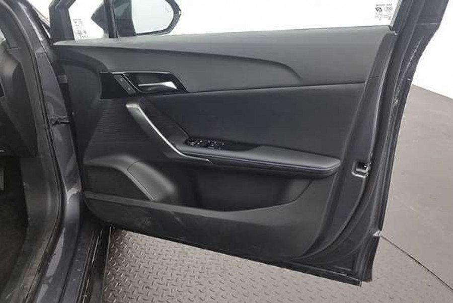 2024 MG MG4 MEH32 Essence 64 150kW Hatch Image 6
