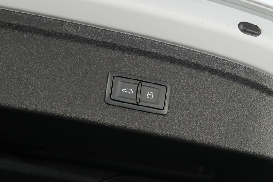 2026 MY25 Audi A3 GY TFSI 150kW S line Hatch