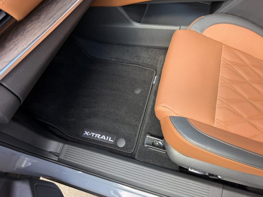 2025 MY26 Nissan X-Trail T33 Ti-L SUV Image 10