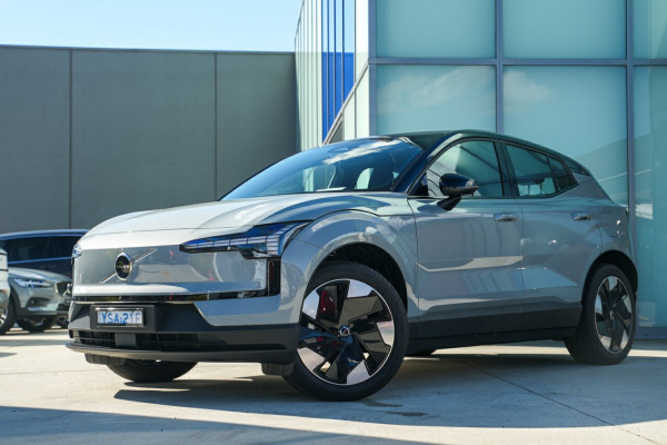 2024 MY25 Volvo EX30  Single Motor Extended Range Plus SUV Image 3