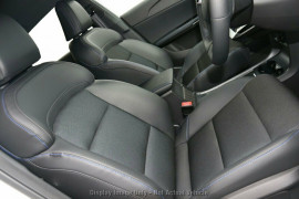 2024 MG MG4 MEH32 Essence 64 Hatch