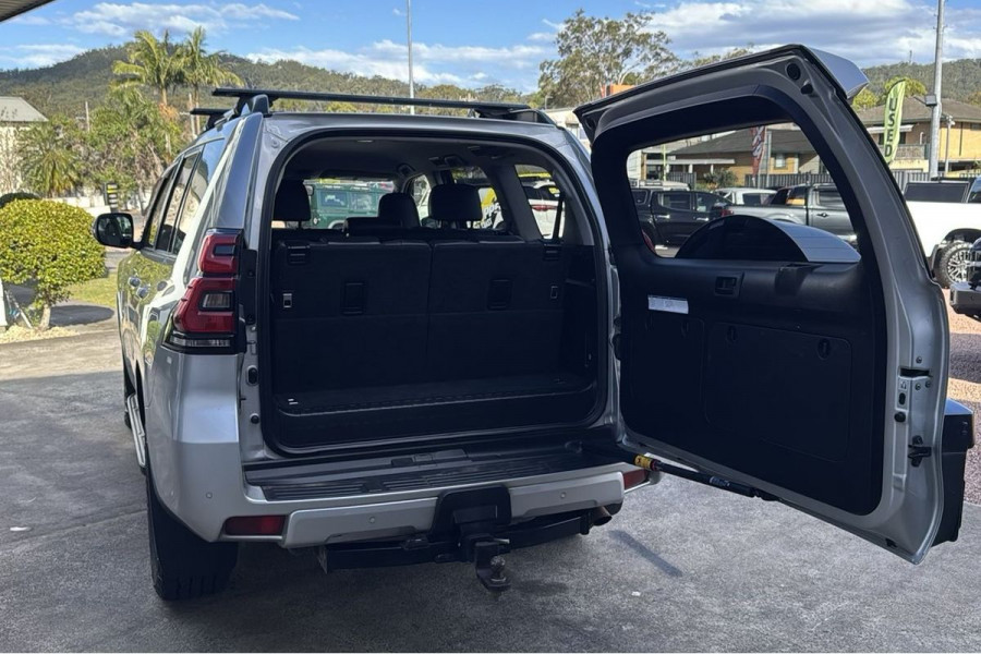 2020 Toyota LandCruiser Prado GDJ150R GXL SUV Image 9