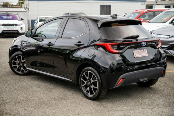 2021 Toyota Yaris MXPH10R ZR Hybrid Hatch Image 2