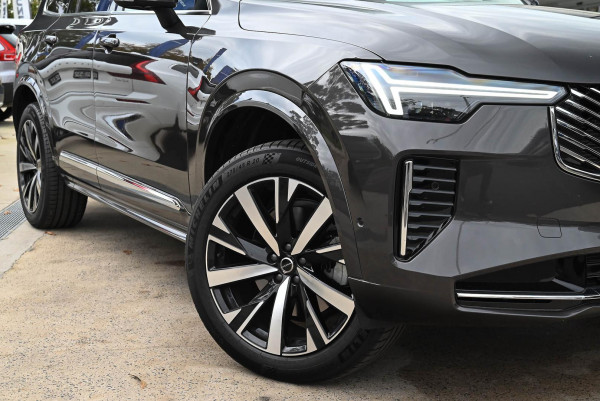 2025 MY26 Volvo XC90 L Series Plus B5 Bright SUV image 26