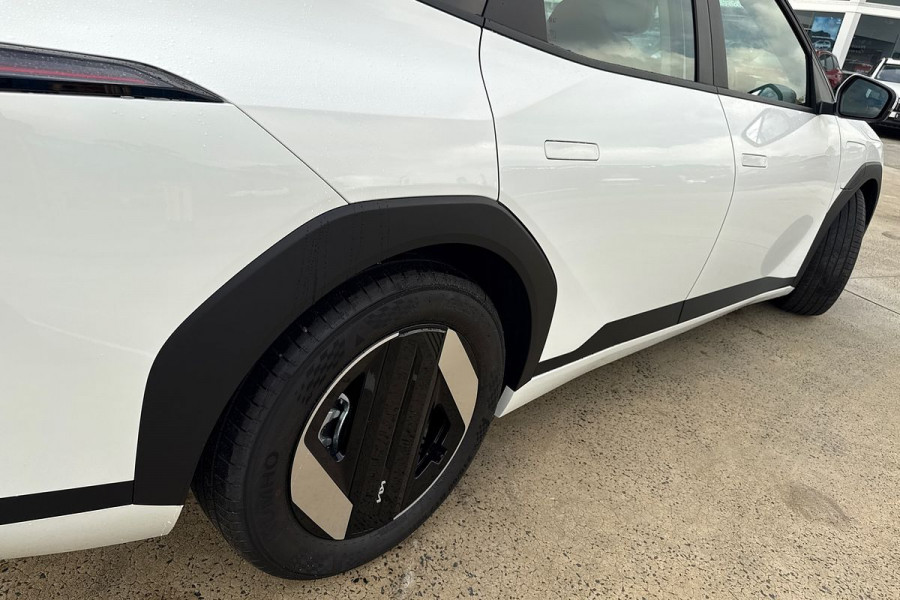 2026 Kia EV4  Air Standard Range Sedan Image 4