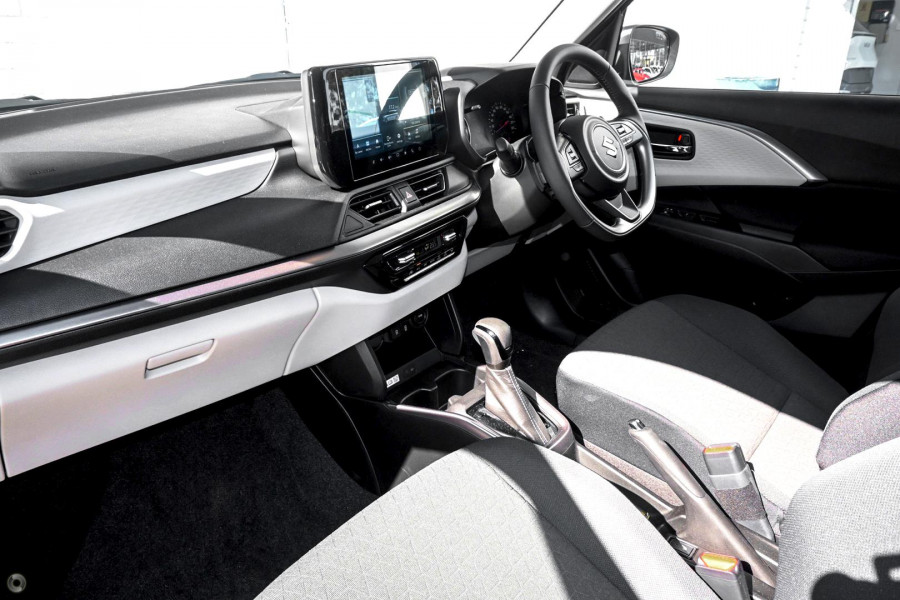 2026 Suzuki Swift UZ Hybrid Plus Hatch Image 8