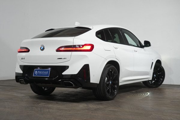 2022 BMW X4 xDrive30i M Sport SUV Image 7