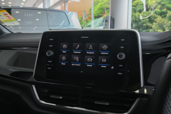2025 Volkswagen T-Roc 140TSI R-Line SUV Image 16